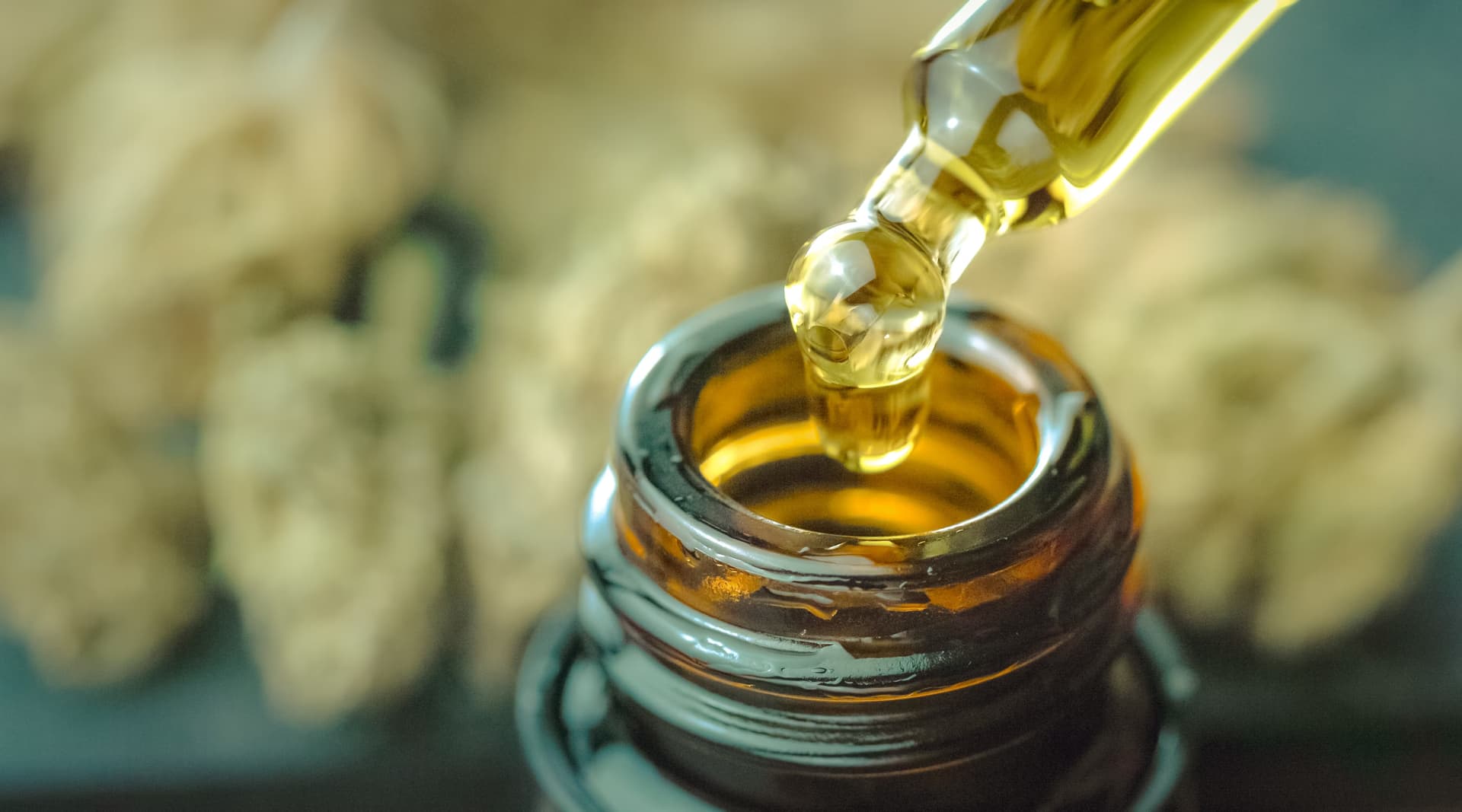 THC Cannabis Oil for Sale in Europe for Vaping & Dabbing