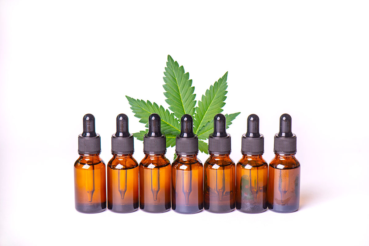 Buy Cannabis Tincture UK – THC & CBD Oils with Express Delivery